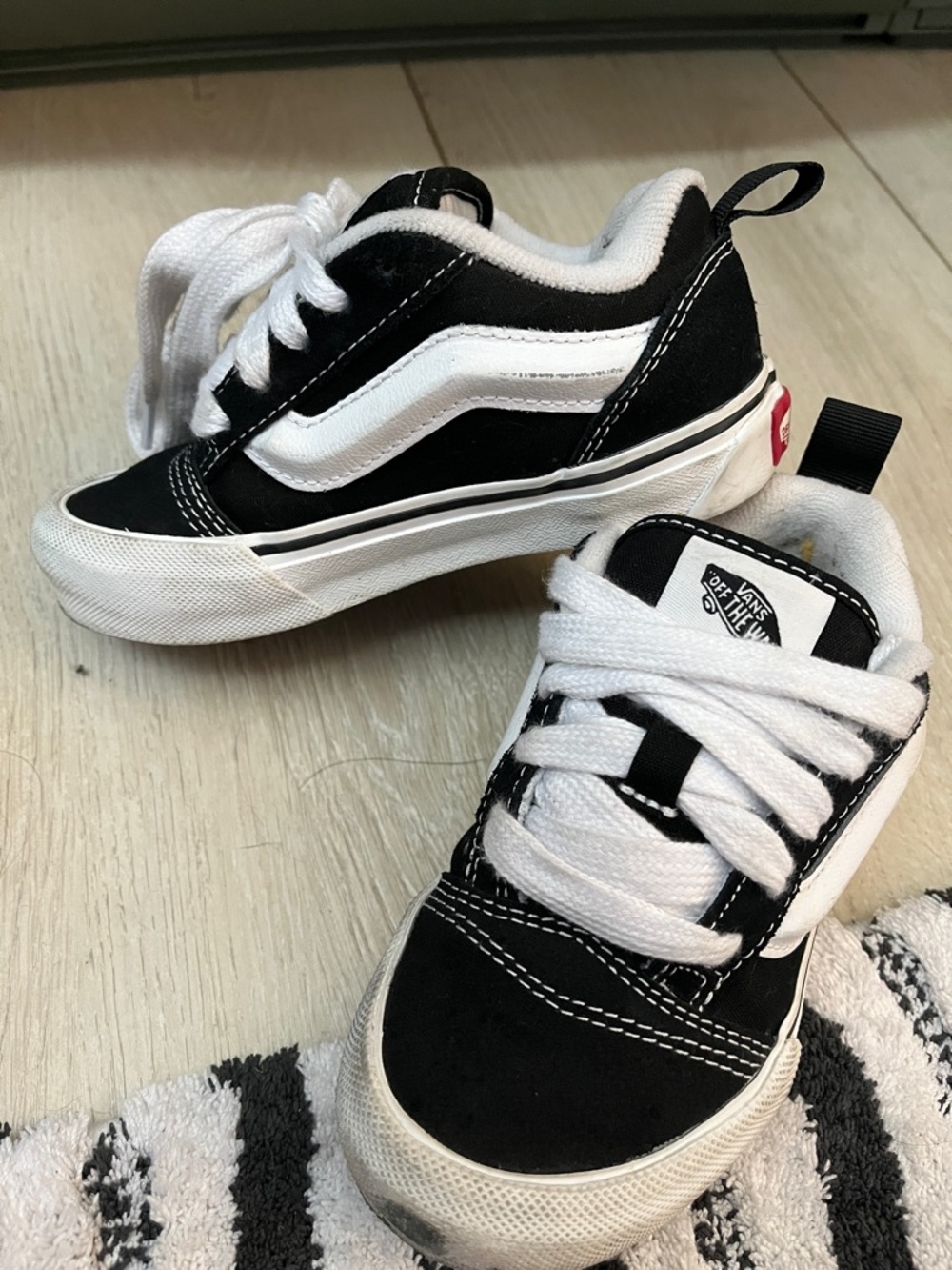 Vans Kids Black and White Low-Top Skate Sneakers